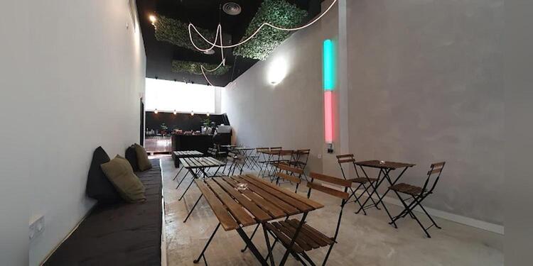 Malhumor Brunch Restaurant, bar