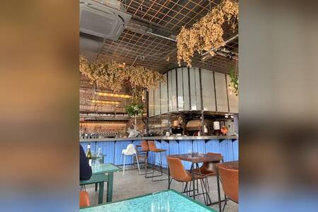 Klok, Restaurant Bruxelles Stalingrad #0