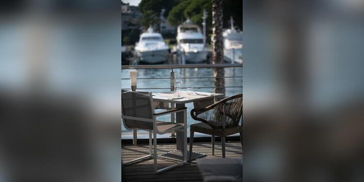 Nautel Spinaker, restaurant