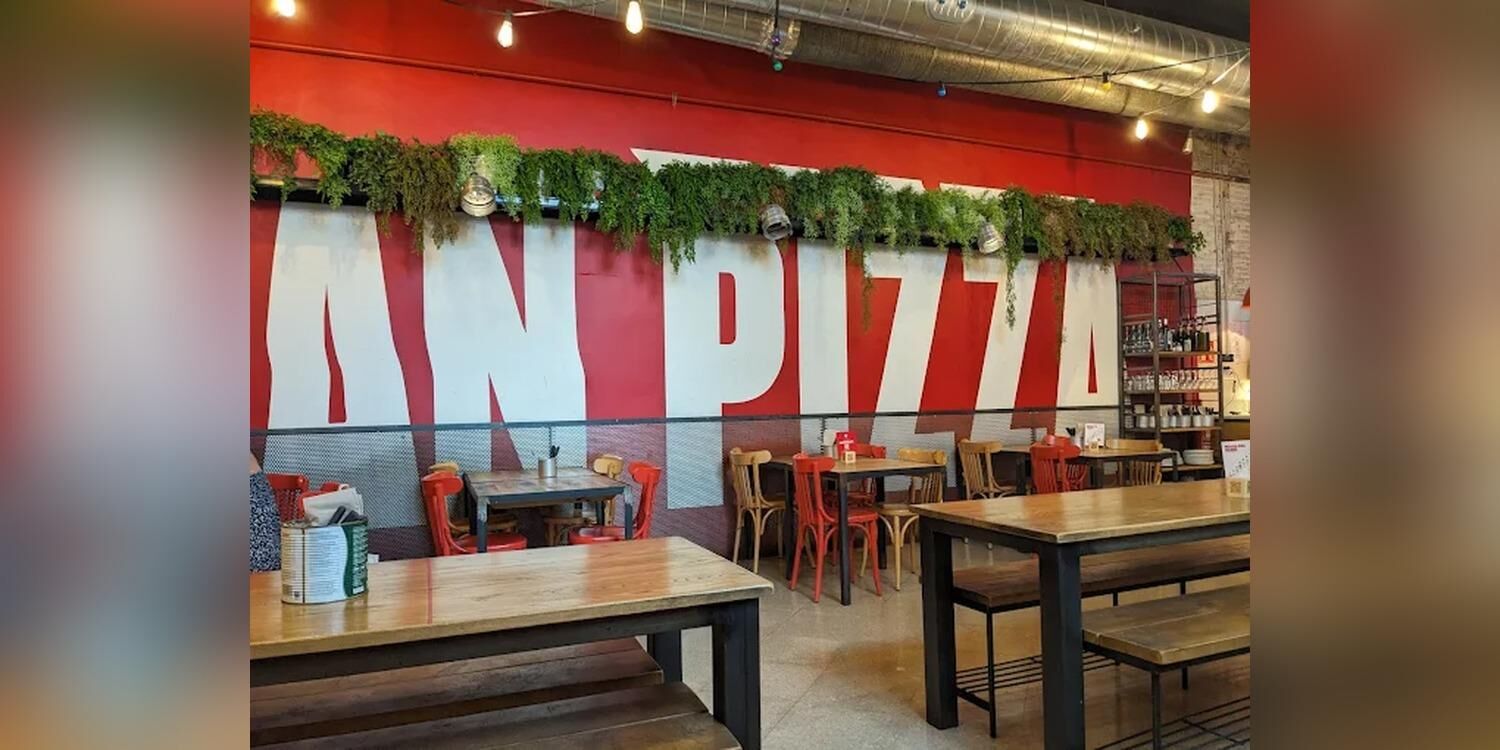 Can Pizza Universitat, restaurant
