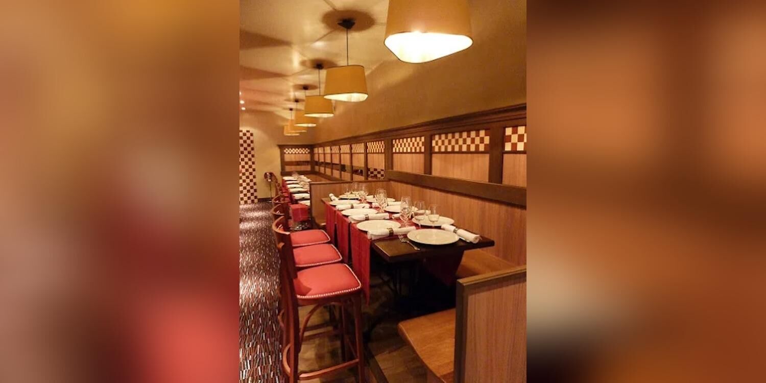 Les Sales Gosses, bar