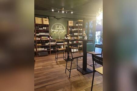 La Casa de Los Franceses - Bar à vins, Bar Paris Europe #0