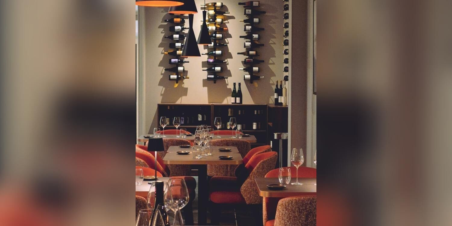 Aux 20 Plaisirs, bar