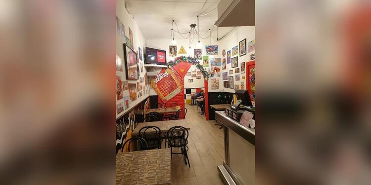 Crazy Wings  + Bcn, restaurant