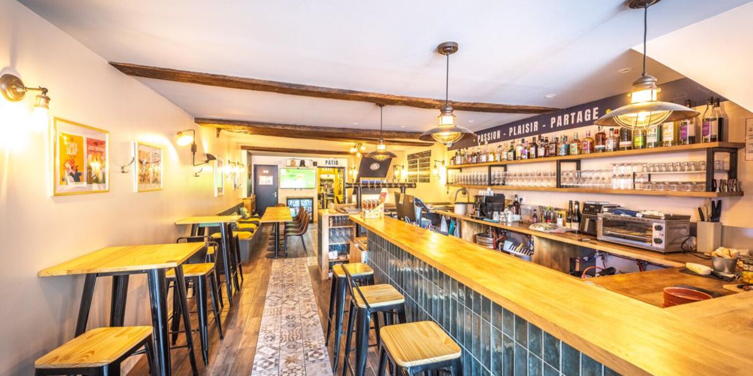 Le Triton à Casquette, bar