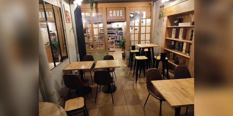 Le Triton à Casquette, bar