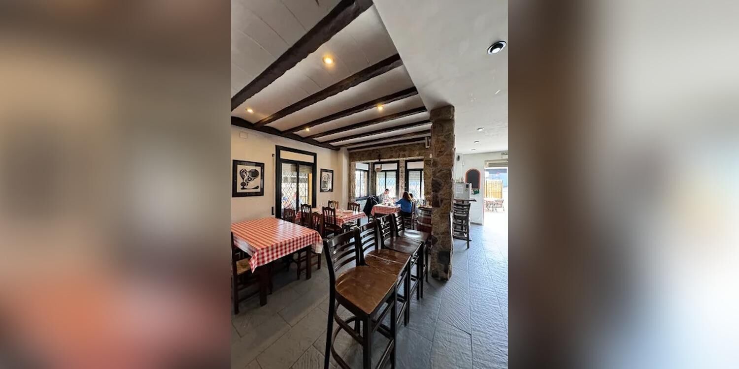 Tapia Restaurant, restaurant