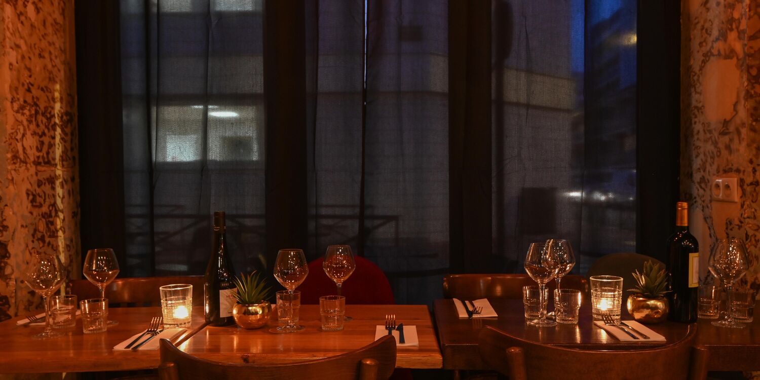 Dix - Restaurant - restaurant, restaurant