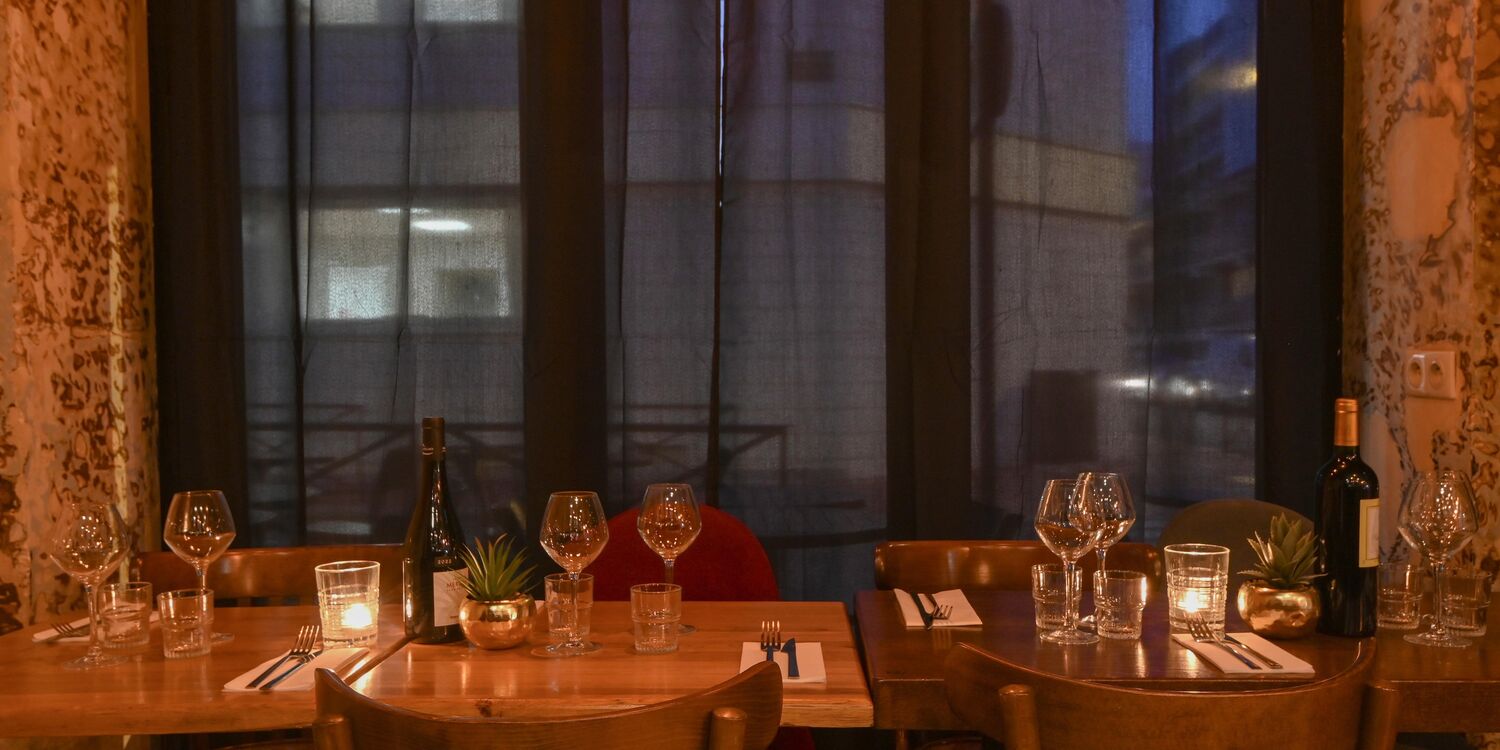 Dix - Restaurant - restaurant, restaurant