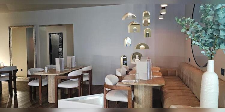 Les Voisins, restaurant