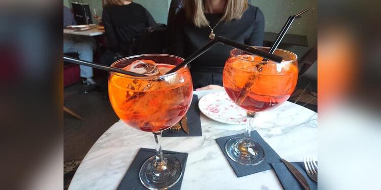 La Prudencia, bar