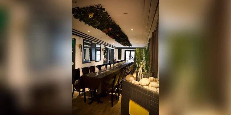 Bar des Fleurs, bar