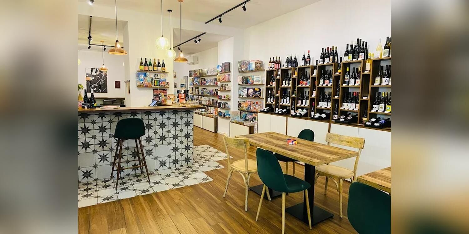 LES BEAUX JOUEURS - Boutique & Bar - Vins Naturels, Fromages, Jeux de société, bar