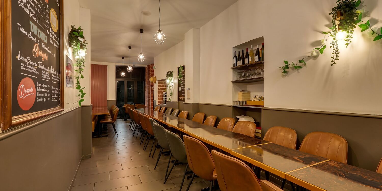 Brasserie du Trône, bar