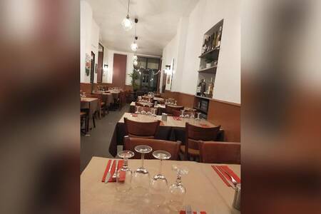 Le trône, Restaurant Charenton-le-Pont Charenton-le-Pont #0