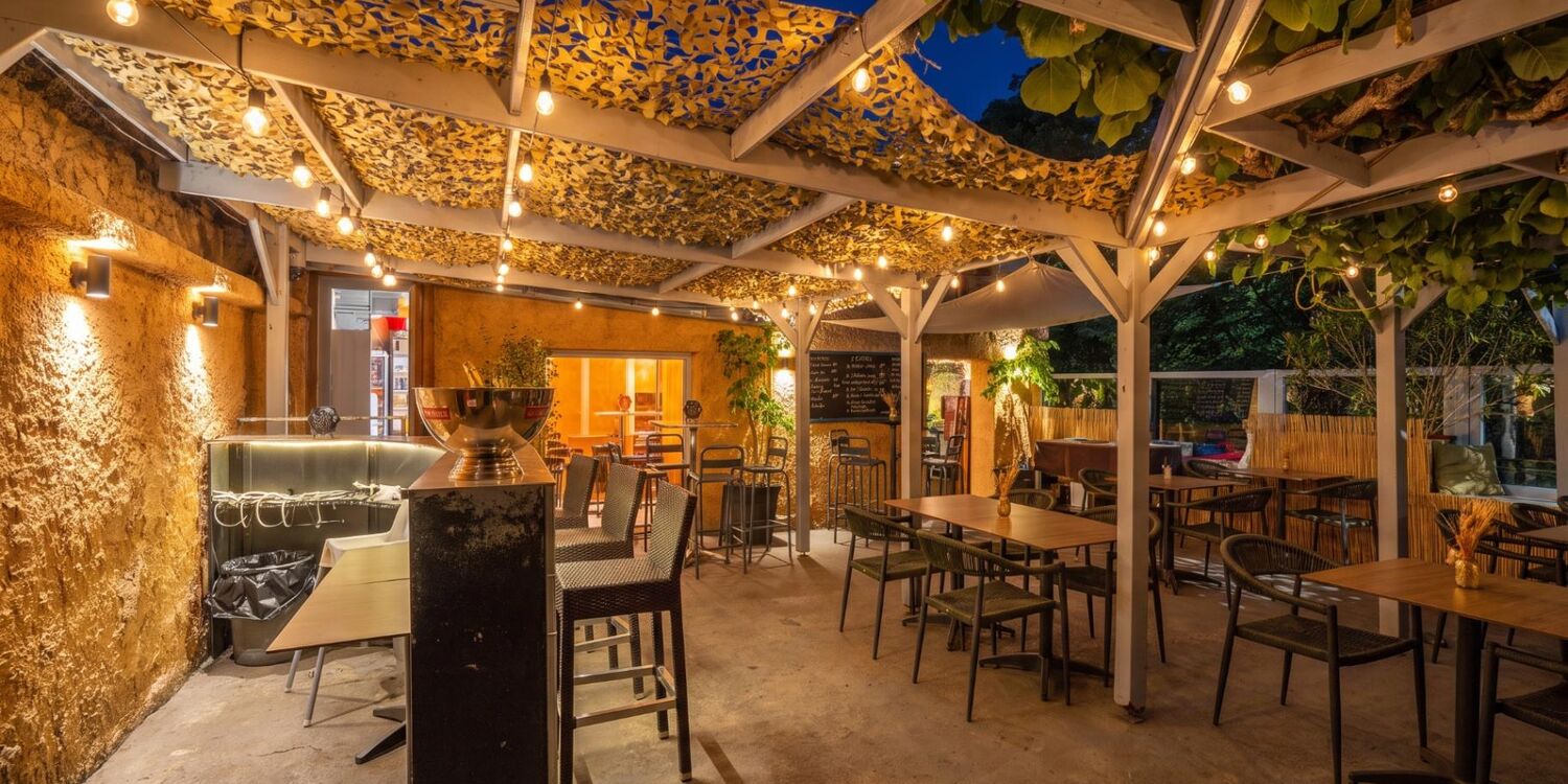 Pistou, bar