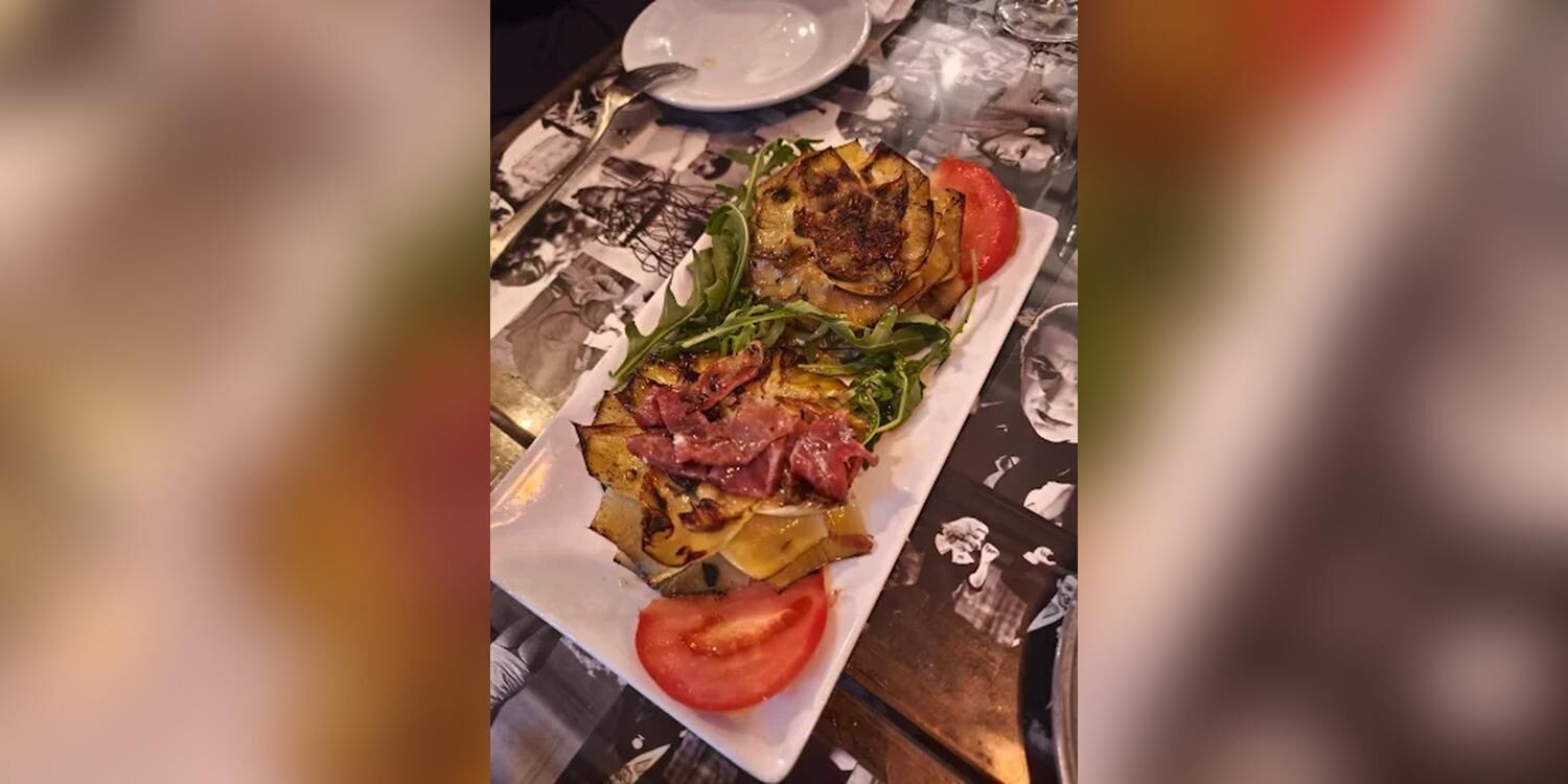 John Ambigú, restaurant
