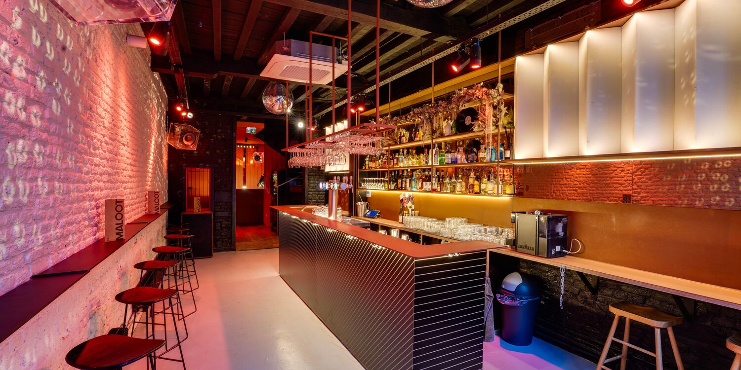 Maloot-HiFi-Bar - Privatisation, rental_room