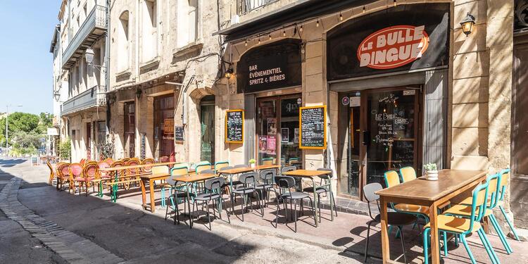 LE BULLE DINGUE, bar