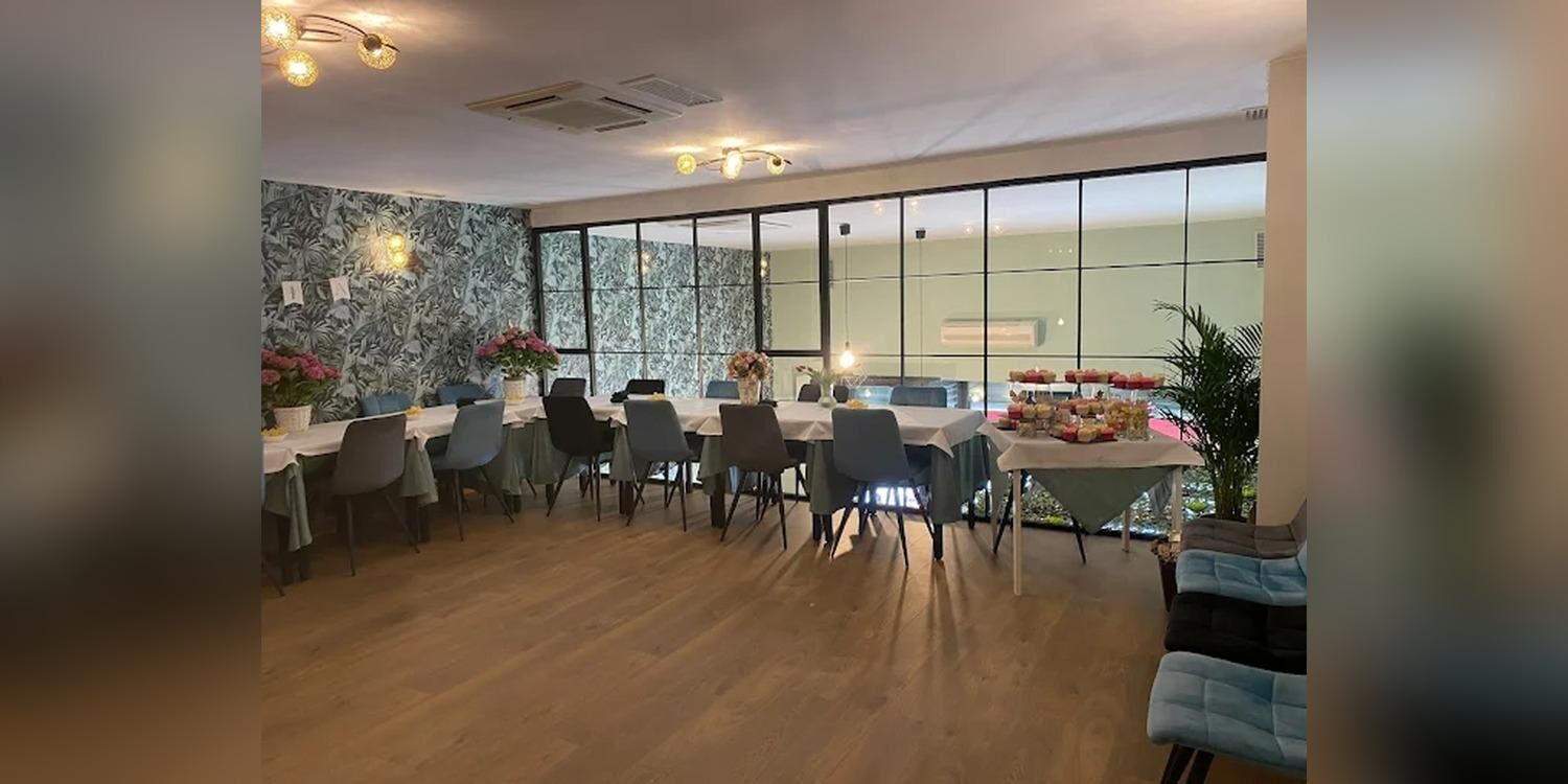 Alex's Gastrobar, restaurant