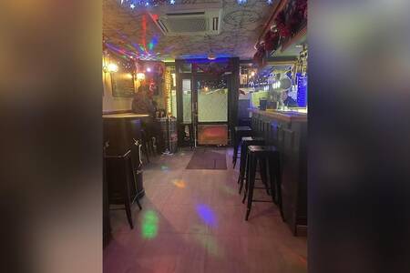 Dorian's pub, Bar Versailles  #0
