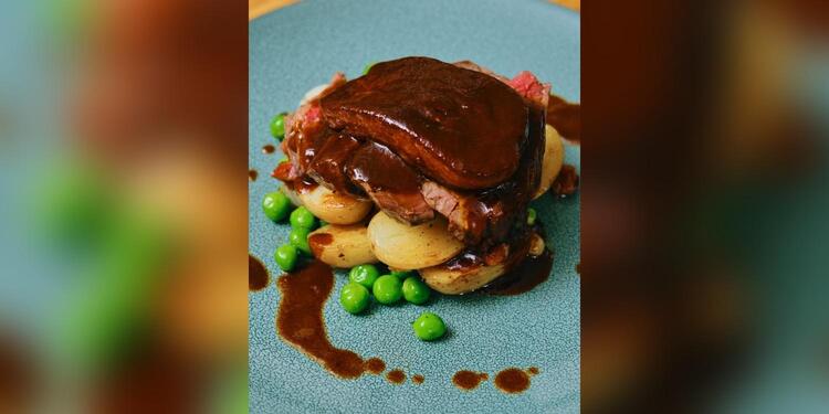 Bombance, restaurant
