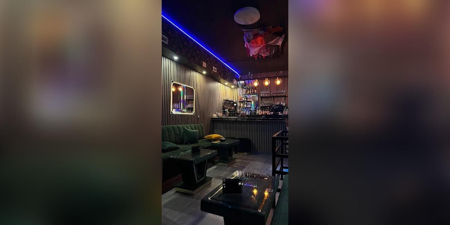 Saintlouis Lounge, bar