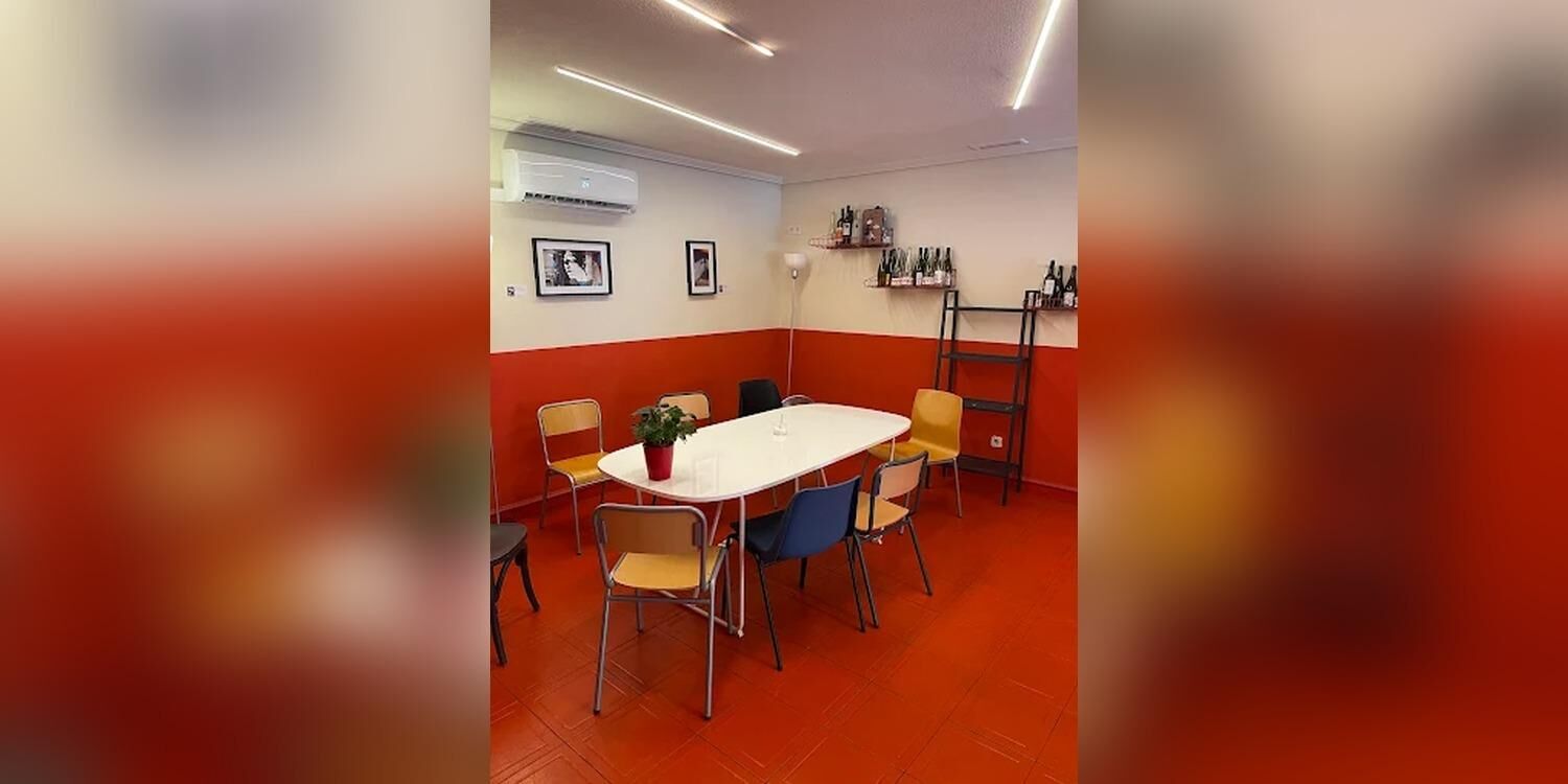 POTE café-bar, bar