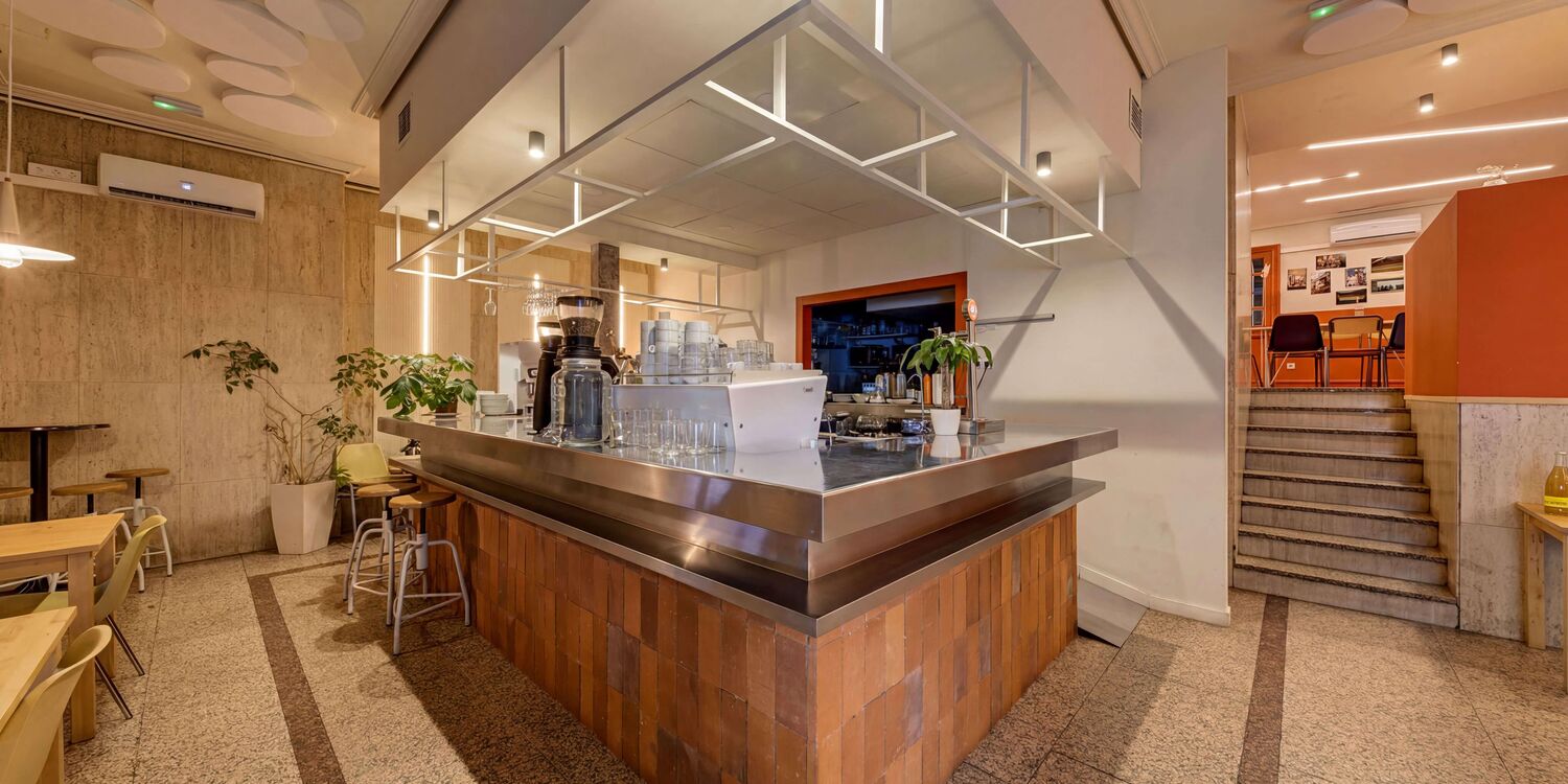 POTE café-bar, restaurant