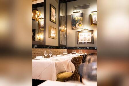 Brasserie Roseaux, Restaurant Lyon Marechal Lyautey - Vitton #0