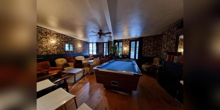 Moby's Café, bar