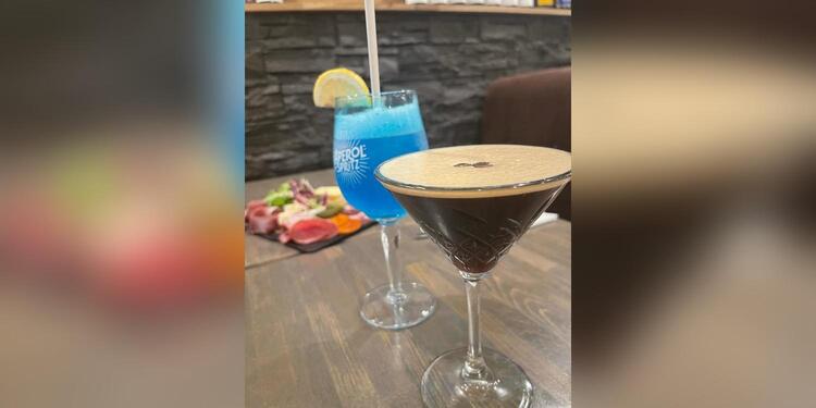 Le XV, bar