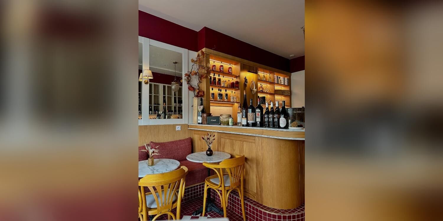 La Vinosphère Versailles, bar