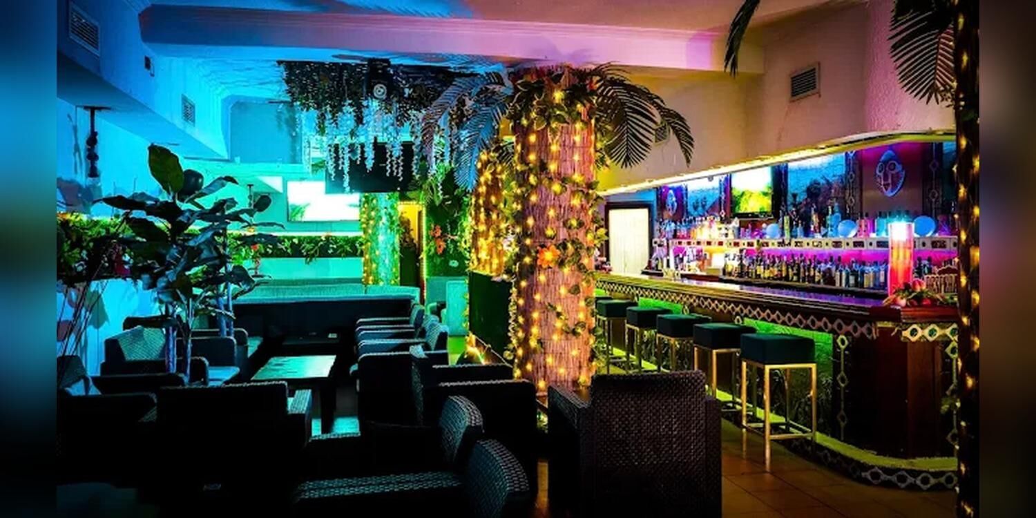 Bar Hawaiano Royalty Kiwai/shishas/cocteleria, bar