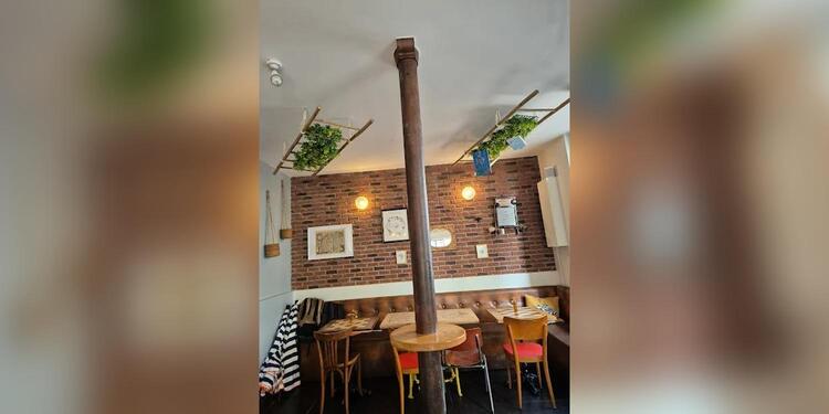 ZAÏ ZAÏ CAFÉ, restaurant