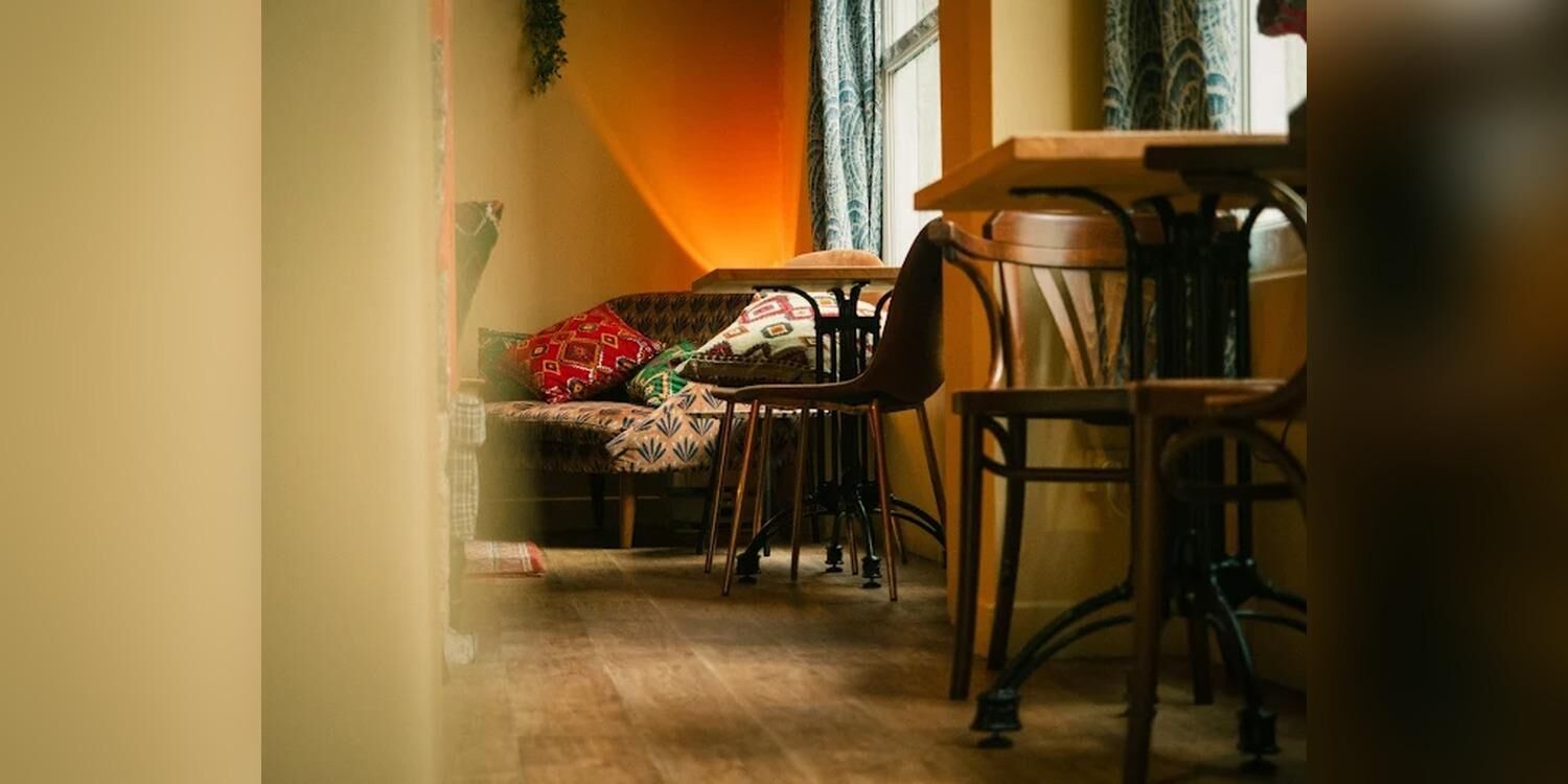 Olmé, bar