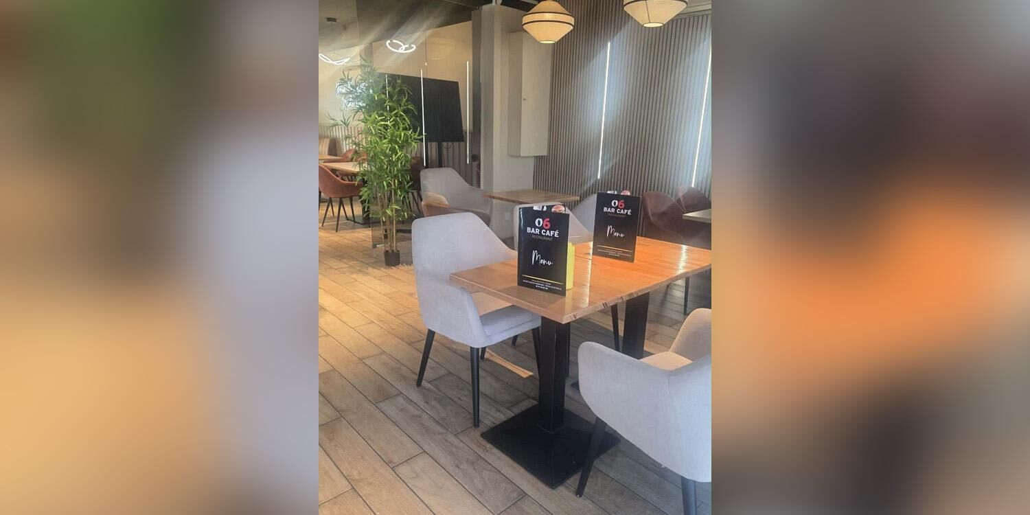 Appuchi : Café & Bar & Restaurant, bar