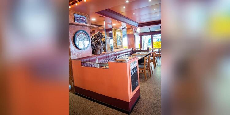 Café Foresta, bar
