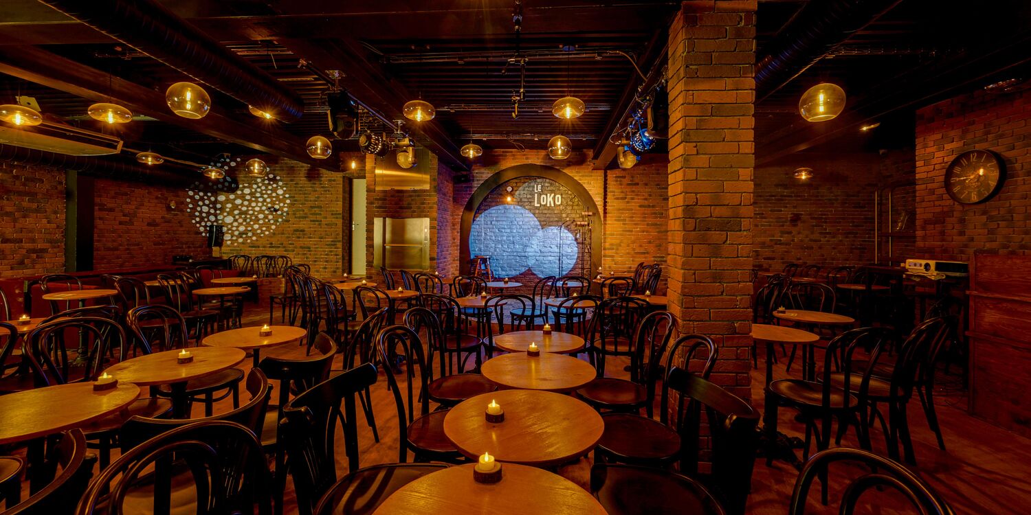 Le Burj Comedia, bar