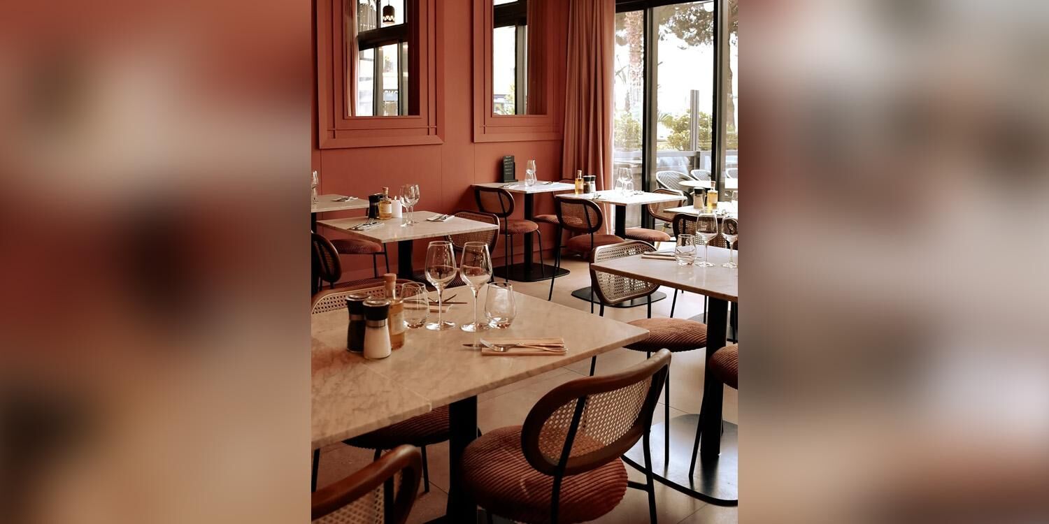 Le Touring Hotel-Restaurant, bar
