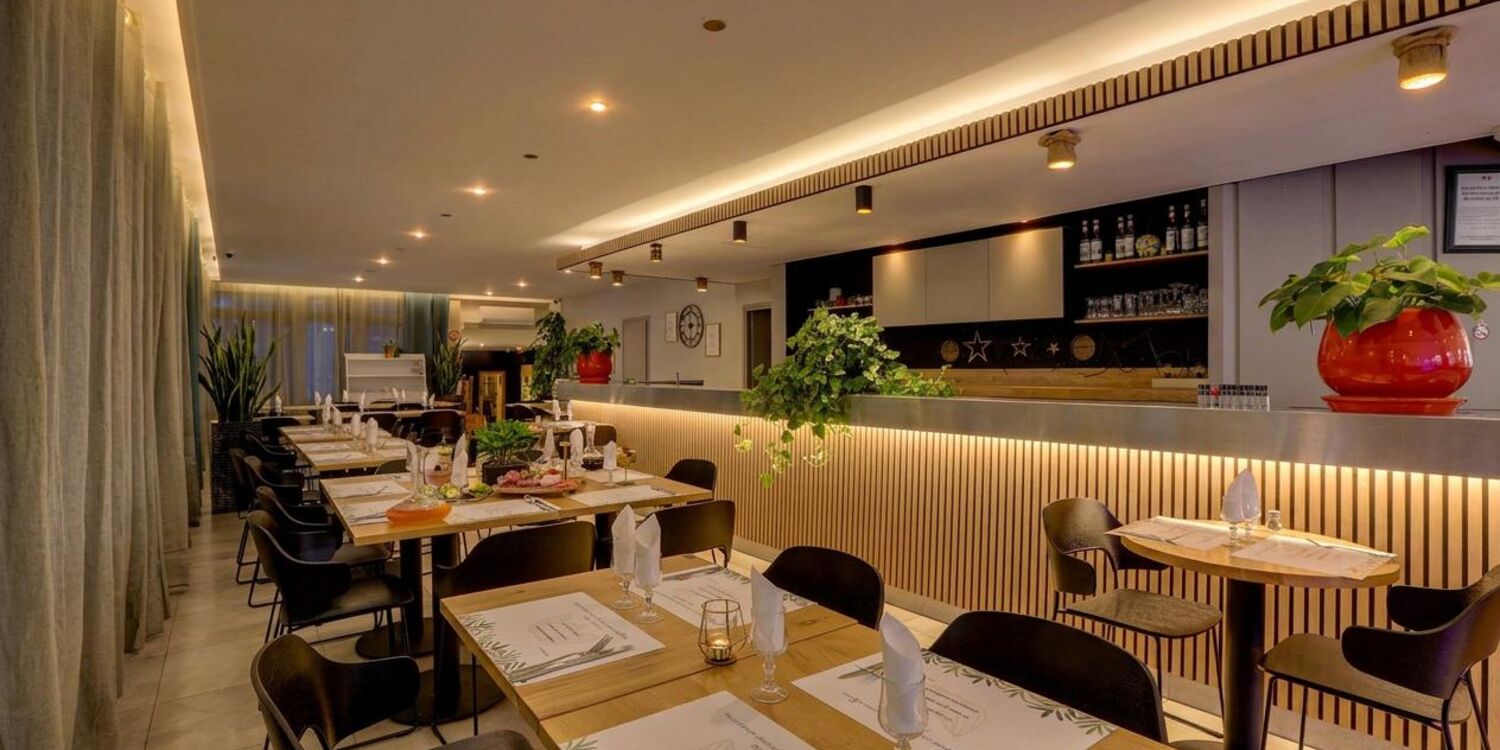 Restaurant le Sénia - Grillades au Feu de Bois, restaurant