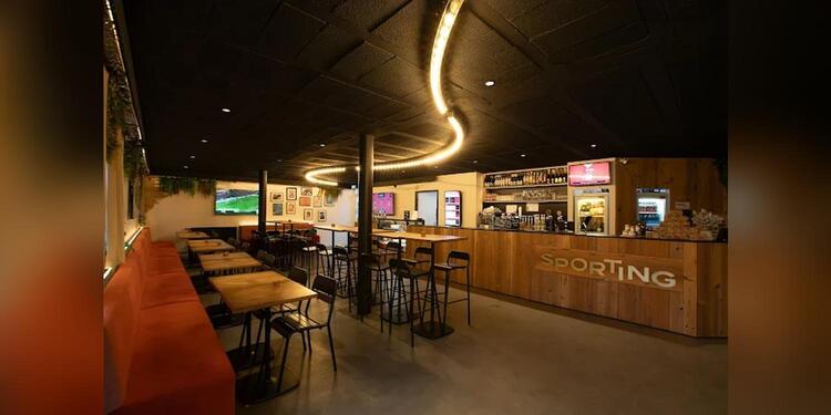 Le Z bar, bar