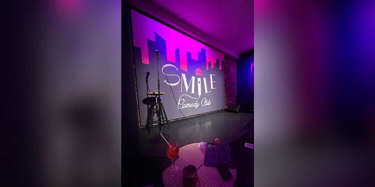 SMILE COMEDY CLUB, bar