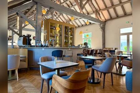 La Clef des Chateaux, Salle de location Maslives Centre-Bourg #0