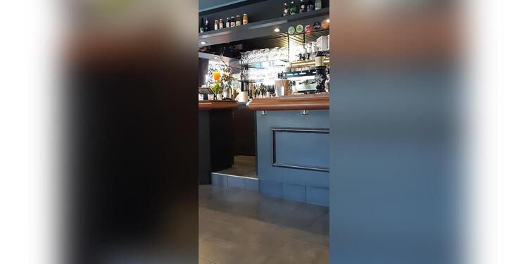 La Réserve, bar
