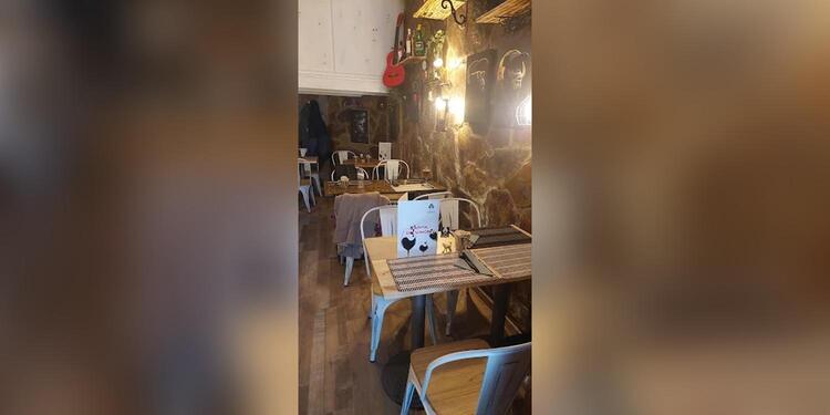 Italian monkey bar, restaurant