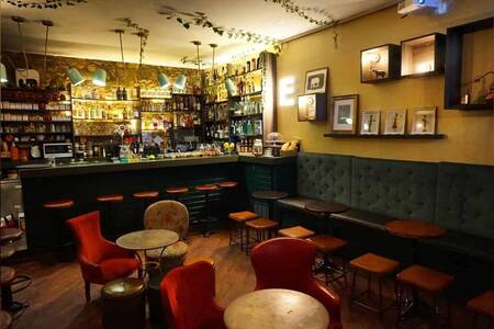 ELEPHANTA GINBAR COCTELERIA, Bar Barcelona Gracia #0