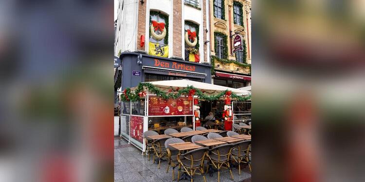 Den Artiest, bar