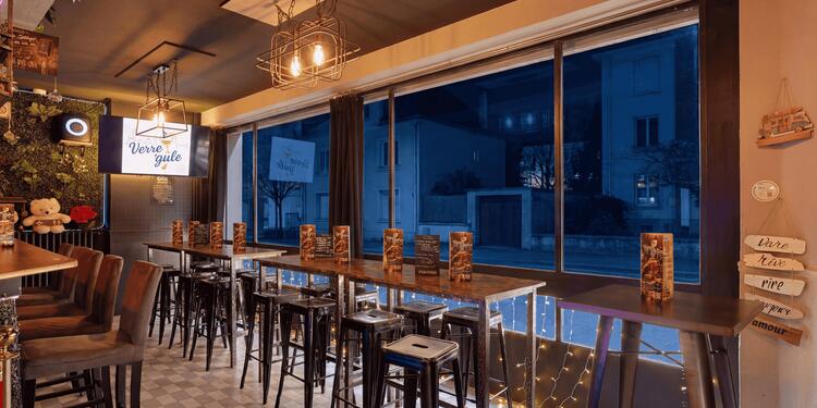 Verre Gule BAR, bar