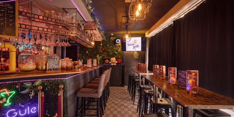 Verre Gule BAR, bar